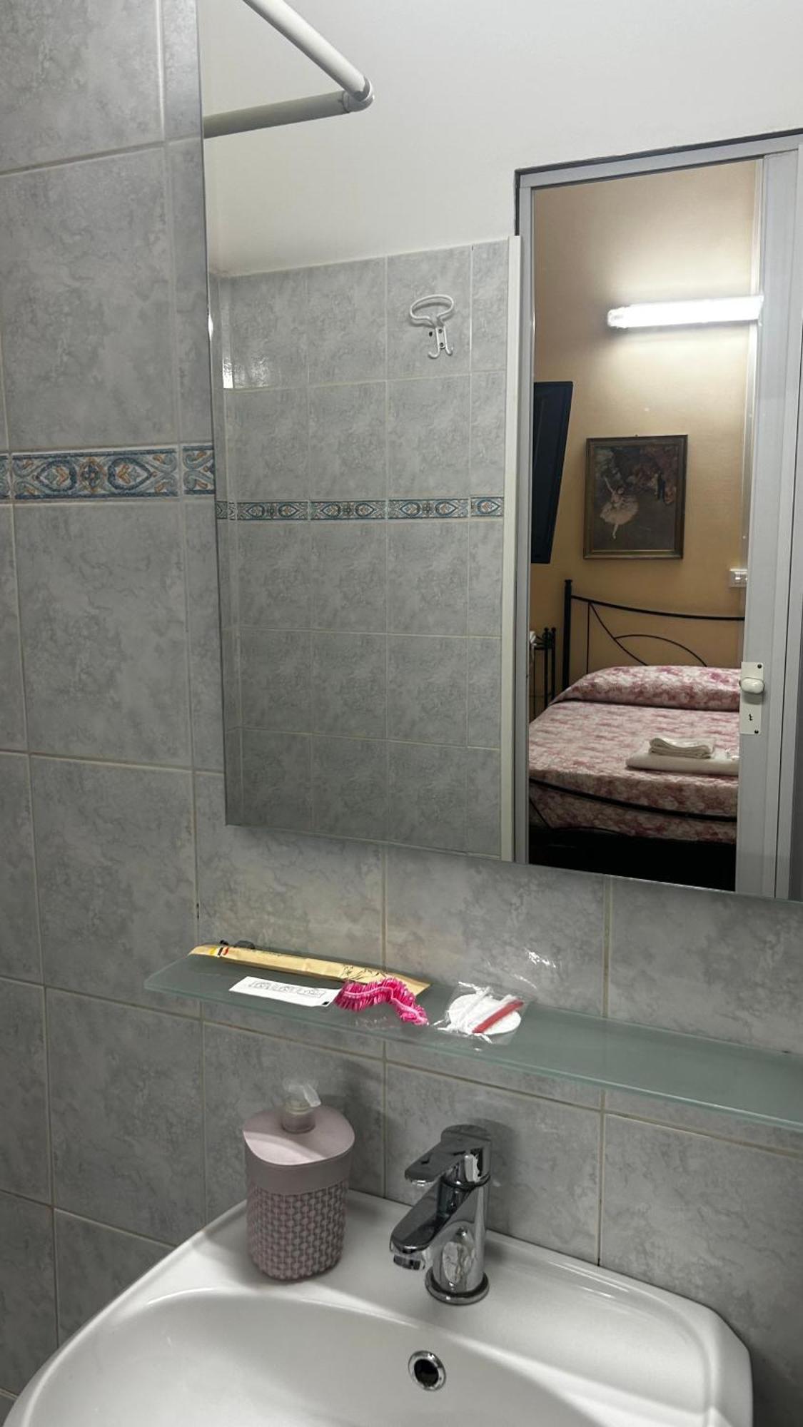 Albergo Fiorita Génova Exterior foto